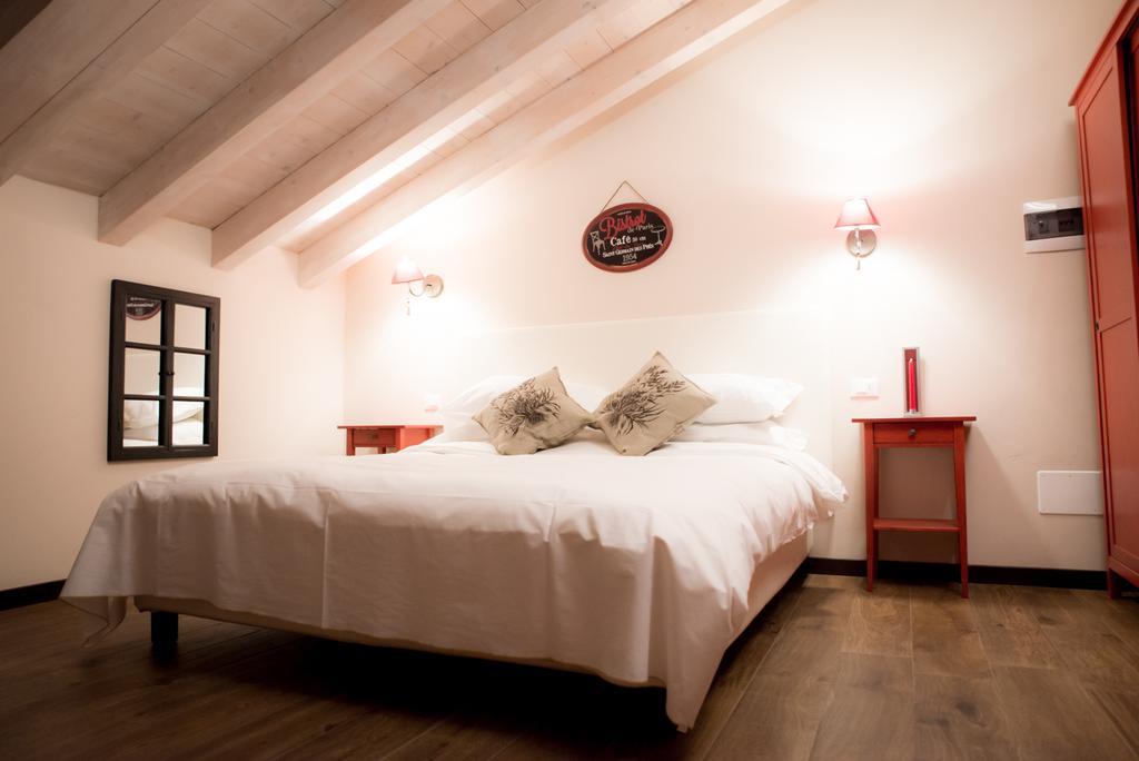 Bed and Breakfast Casa Rosa San Giuliano Milanese Pokój zdjęcie