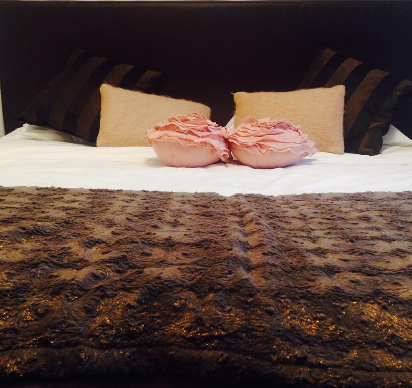 Bed and Breakfast Casa Rosa San Giuliano Milanese Pokój zdjęcie